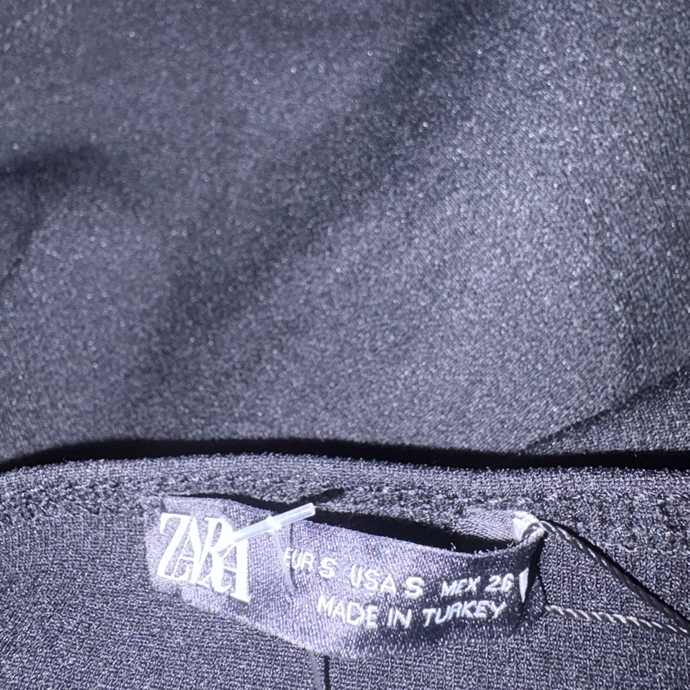 Zara Black Halter Top - Picture 5 of 6